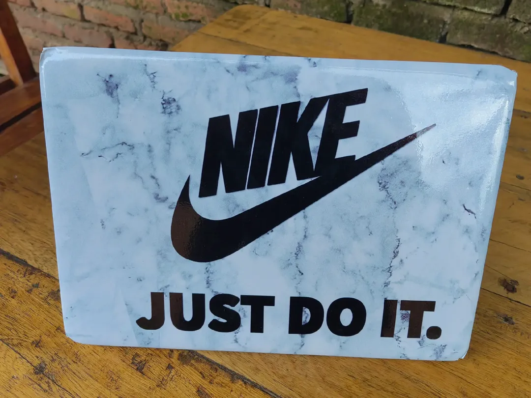 Nike 